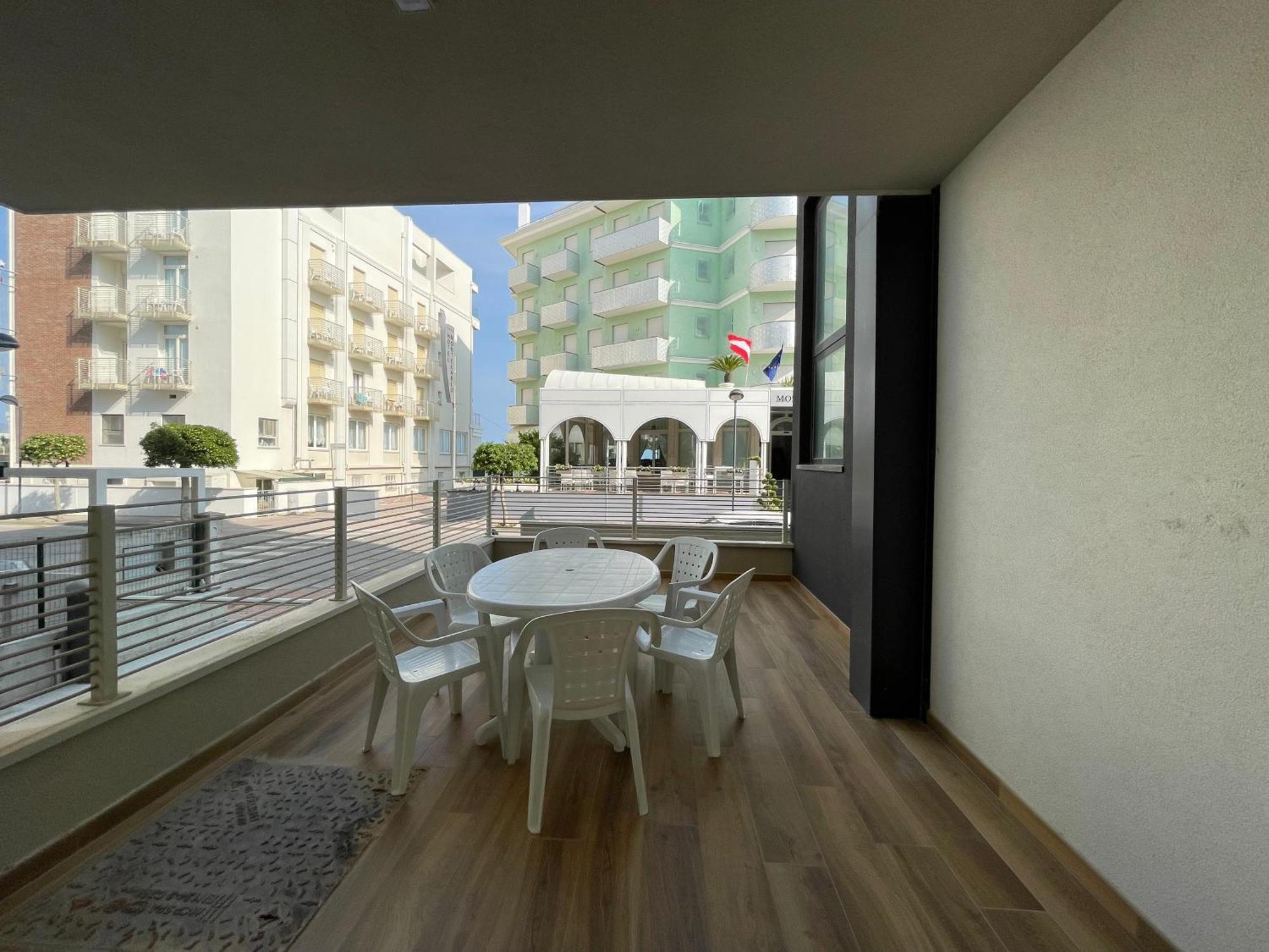 Marina Dream Beach Apartments With Sea View Terrace - Agenzia Cocal Caorle Esterno foto